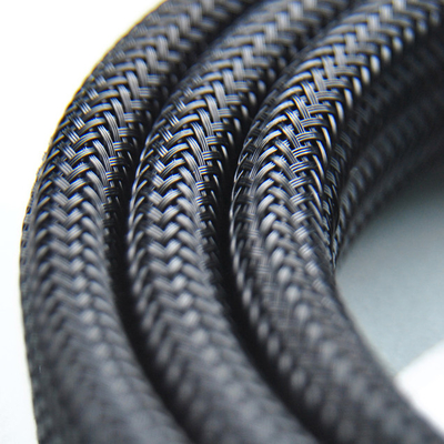 kaufen Abnutzung beständiges dehnbares umsponnenes Nylonsleeving für Kabel-Management/Schutz on-line-Fertigung