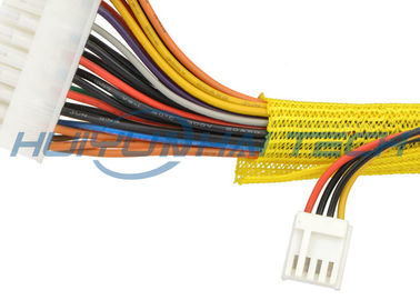 Polyester-Selbst, der aufgeteilte umsponnene Sleeving kundenspezifische Farbe für Kabel-Jacken-Geschirr einwickelt